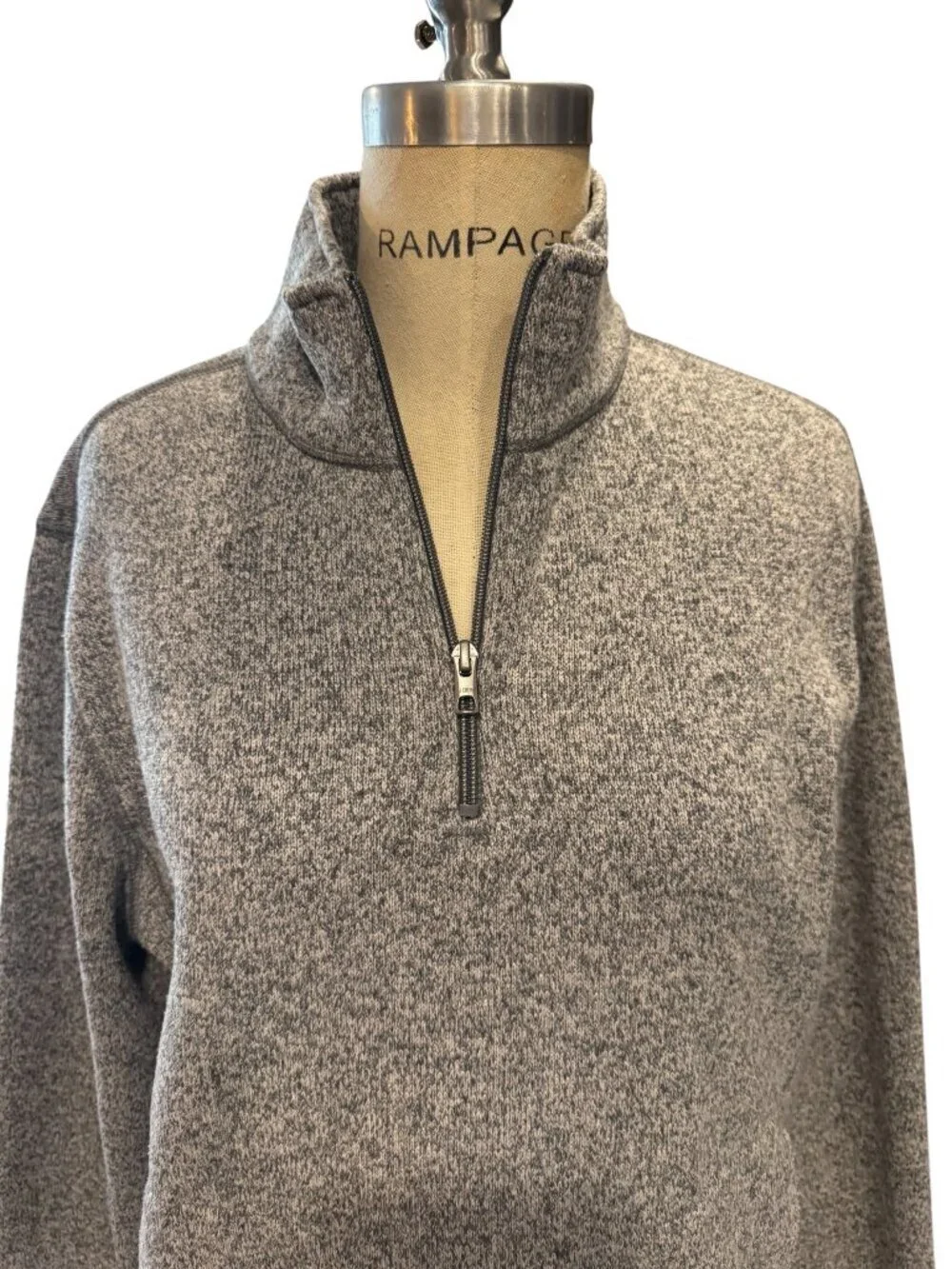 J Crew 1/4 Zip Fleece Sweater Gray Pullover Men’s Medium